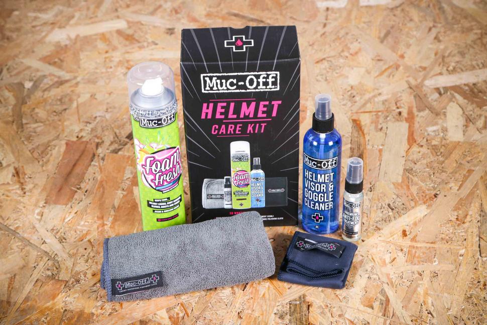 Helmet Care Kit (Ilustração)